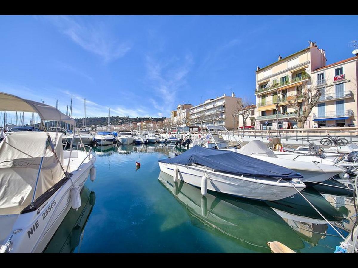Grand Studio Neuf Face Port Et Plage, Parking Prive Гольф-Жуан Экстерьер фото
